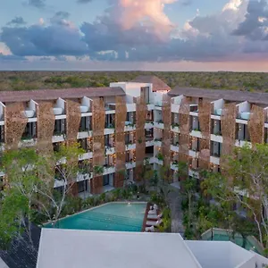 Jade Tulum Pueblo